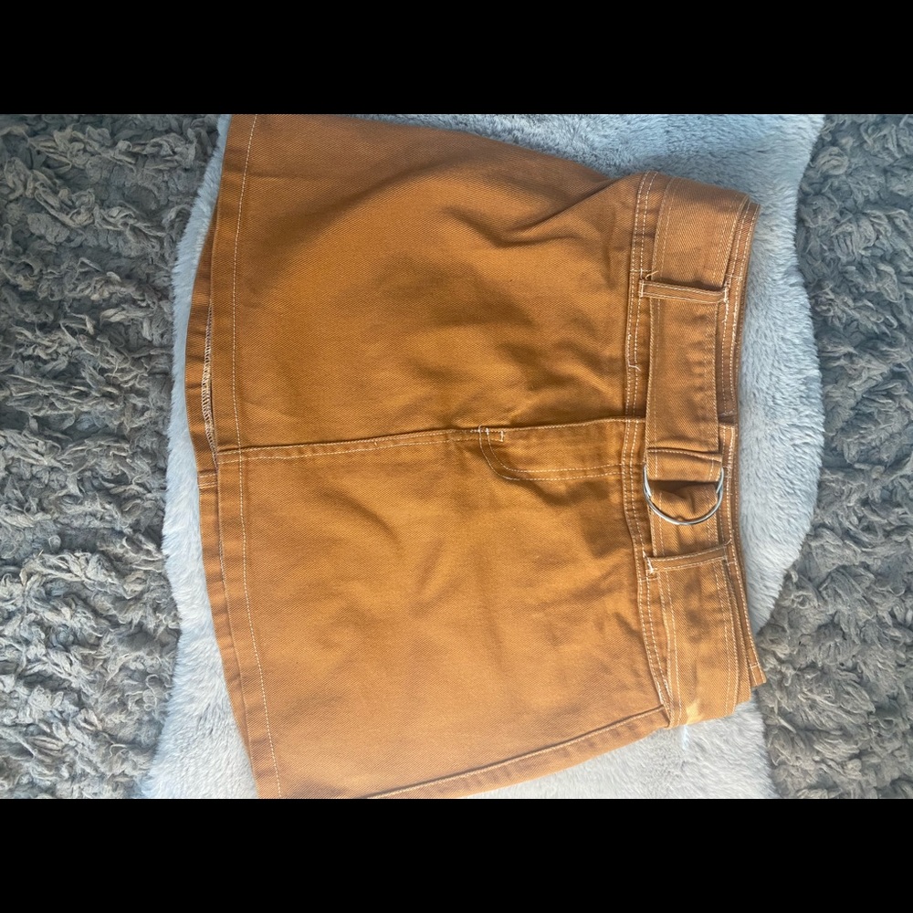 Super cute Mustard color mini skirt